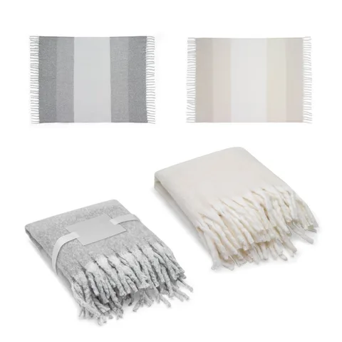 COMFY. Peitto kierrätetystä polyesteristä (100 % rPET) (300 g/m²), mohairin tuntu