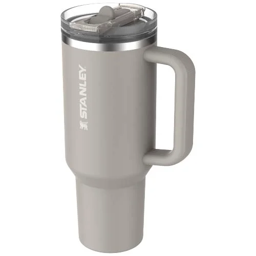 Stanley Quencher® ProTour 1180 ml isolerad mugg i återvunnet rostfritt stål med flip-sugrör