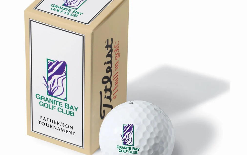 Titleist golfbollsförpackning med 2 bollar