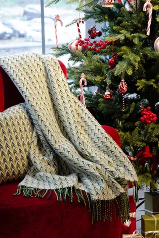 Shady Wave wool blankets