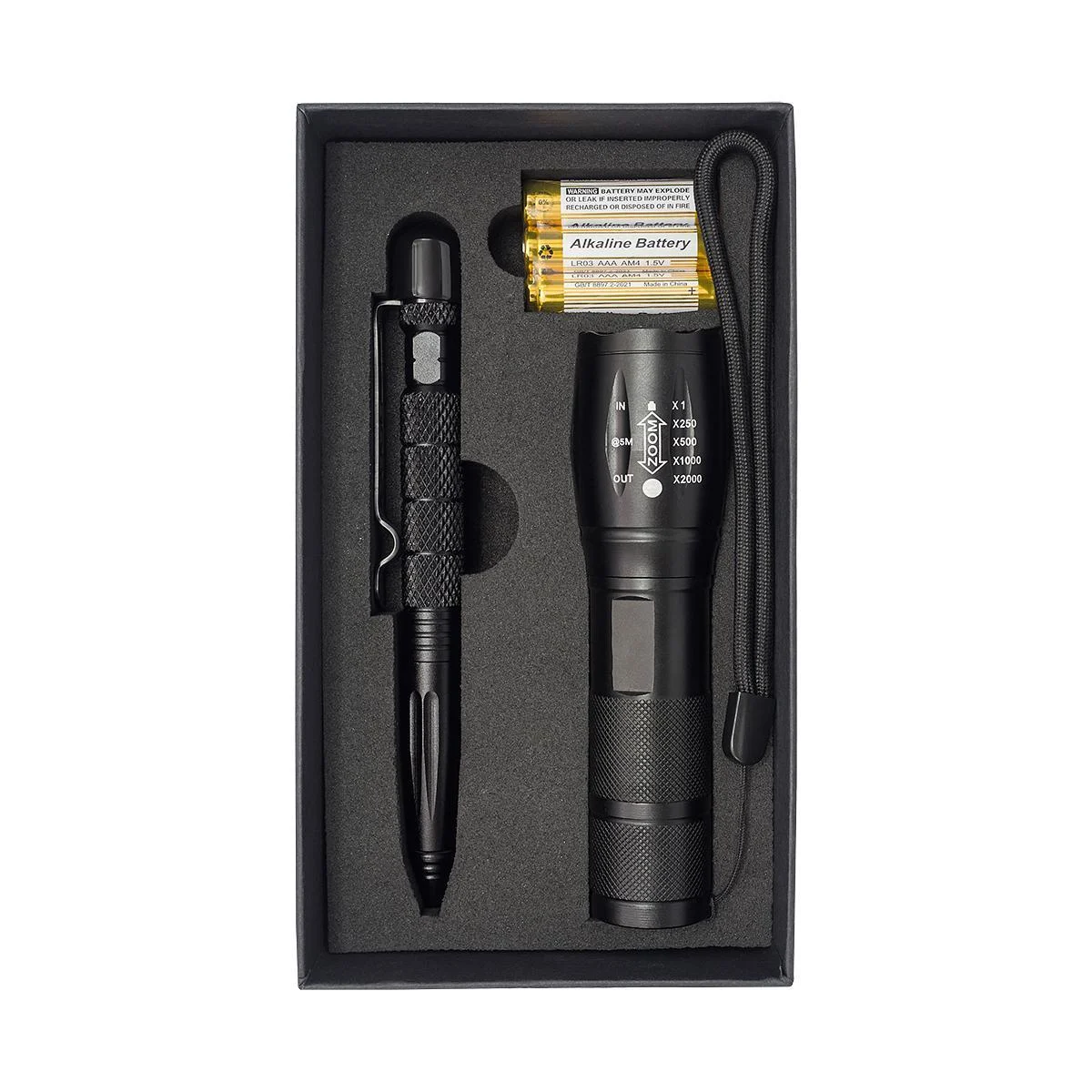Noctis flashlight and pen set