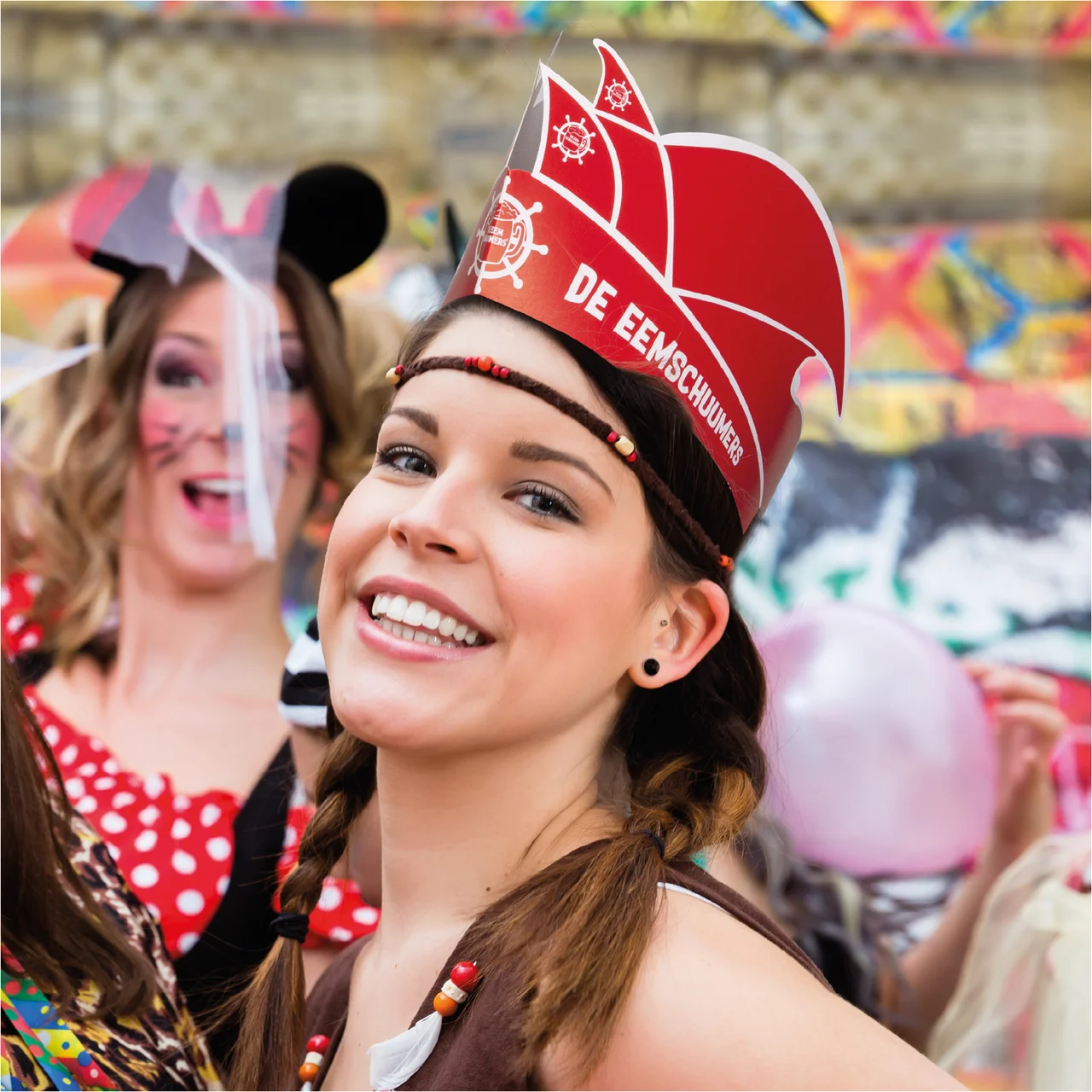 Cardboard carnival hats 30 x 13 cm