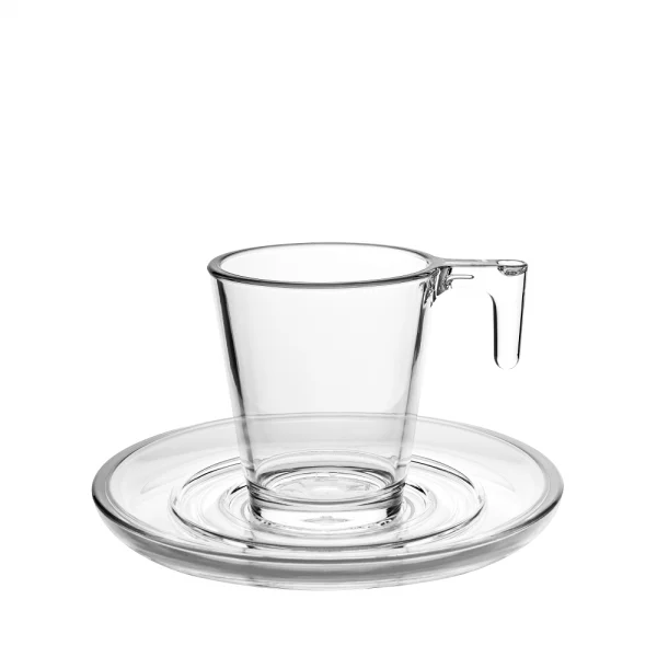 Okrossbara muggar för iskaffe