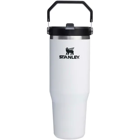 Stanley IceFlow™ 2.0 890 ml eristetty ruostumattomasta teräksestä valmistettu juomapullo, jossa on kääntyvä pilli