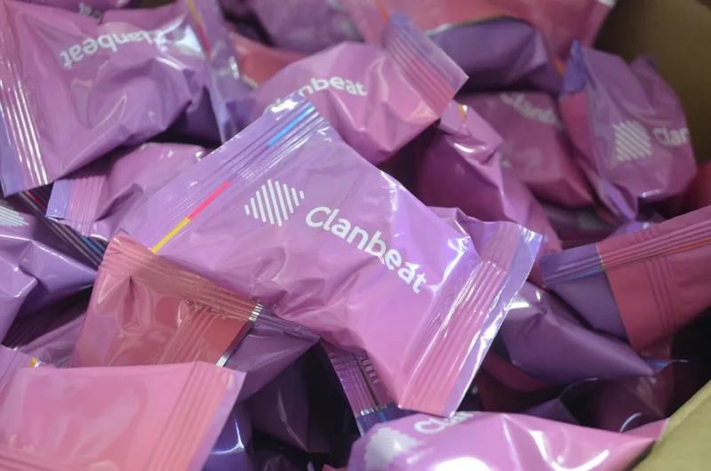 Glückskekse mit eigener Botschaft & Logo-Verpackung | Clanbeat Beispiel