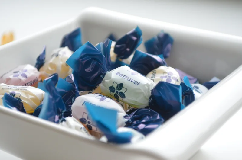 Custom Logo Lollipops & Promotional Candies | Estravel Case Study